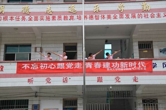 说明: C:\Users\CW\Desktop\IMG_8004.JPG