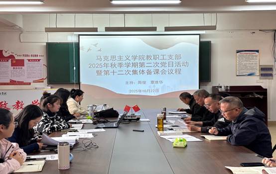 一群人在餐厅用餐
AI 生成的内容可能不正确。