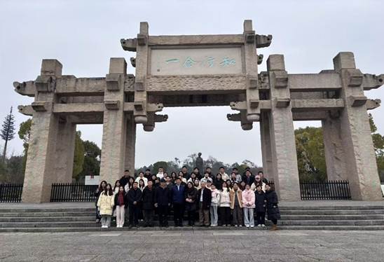 28948919d7d8204be41bf68c297d43a7